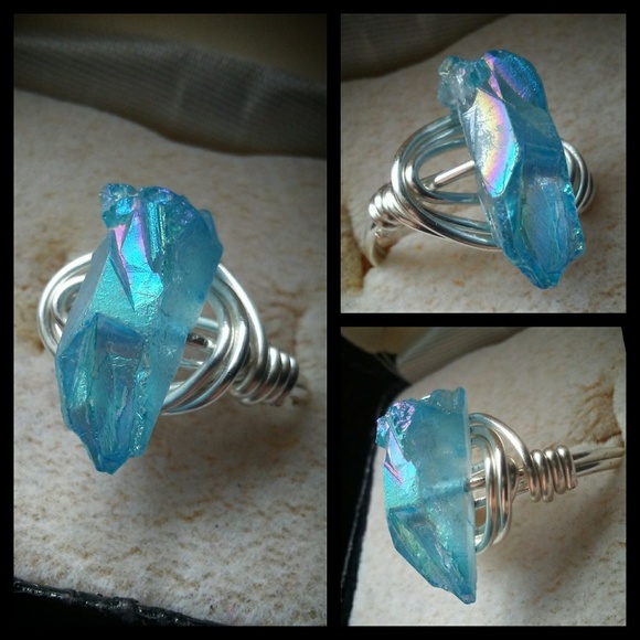 Magic Potion Jewelry - 🌙💙Blue Rainbow Aura Quartz Ring